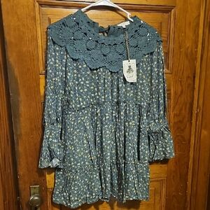 Easel NEW Floral Tunic Babydoll Dress with Crochet Collar